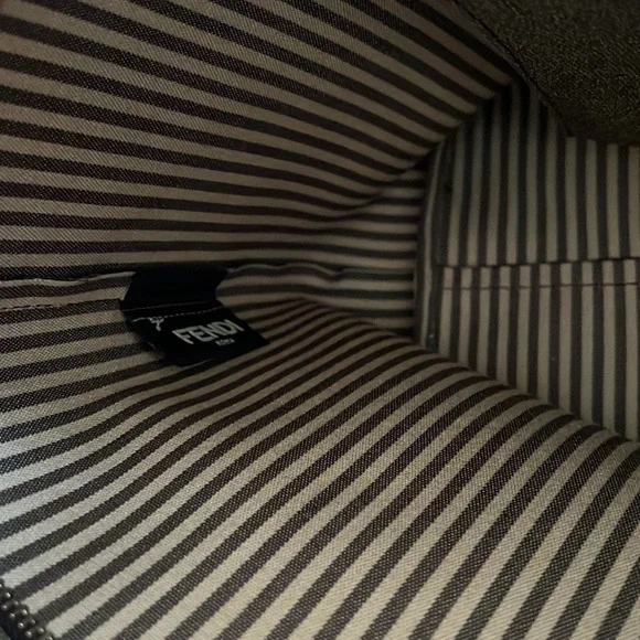 Large Fendi zucca Roll Tote - Picture 11 of 12